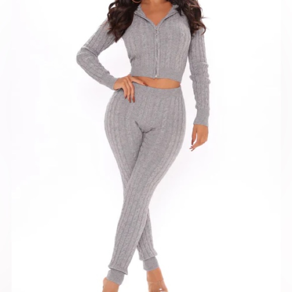 Fashion Nova Women's Gray Knit Lounge Set